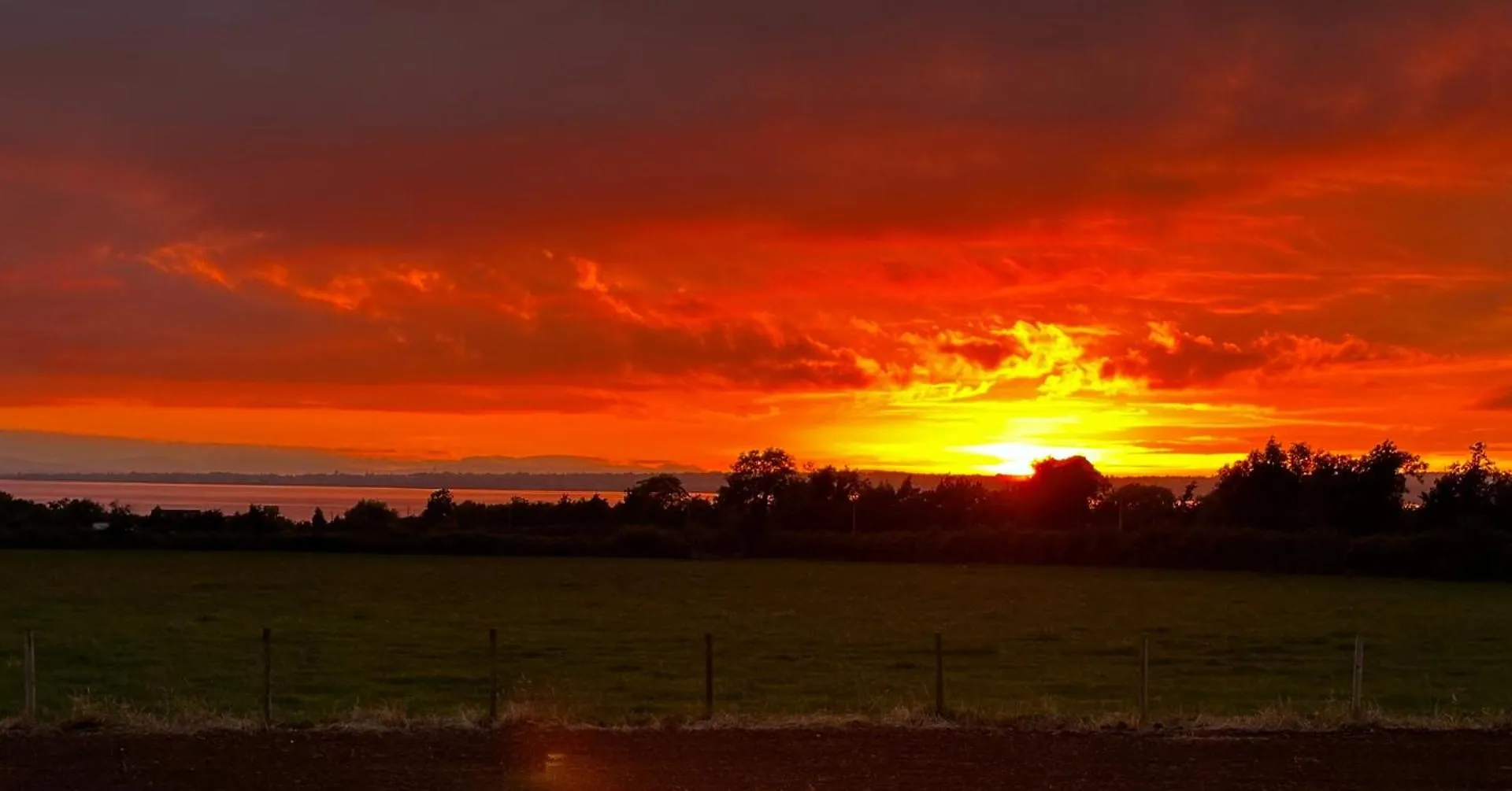 Lough View Hotel Aldergrove Guest house