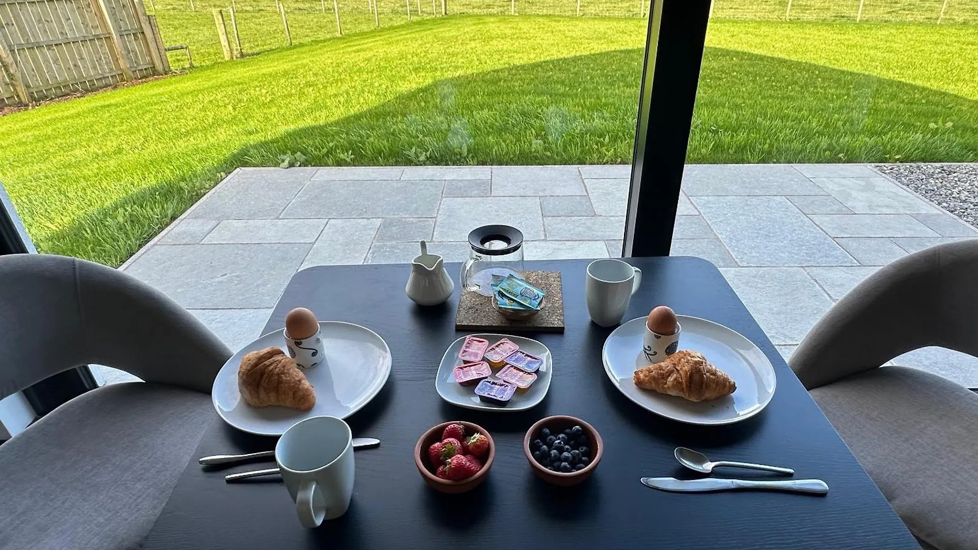 Guest house Lough View Hotel Aldergrove United Kingdom