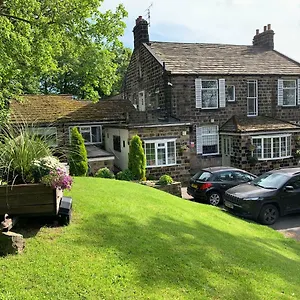 Peasehill 3*, Leeds (West Yorkshire) United Kingdom